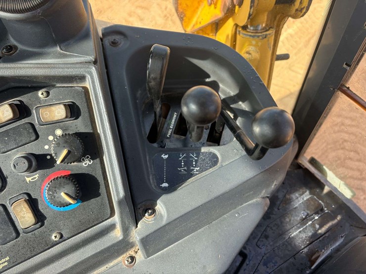 deere-310sg-image-18