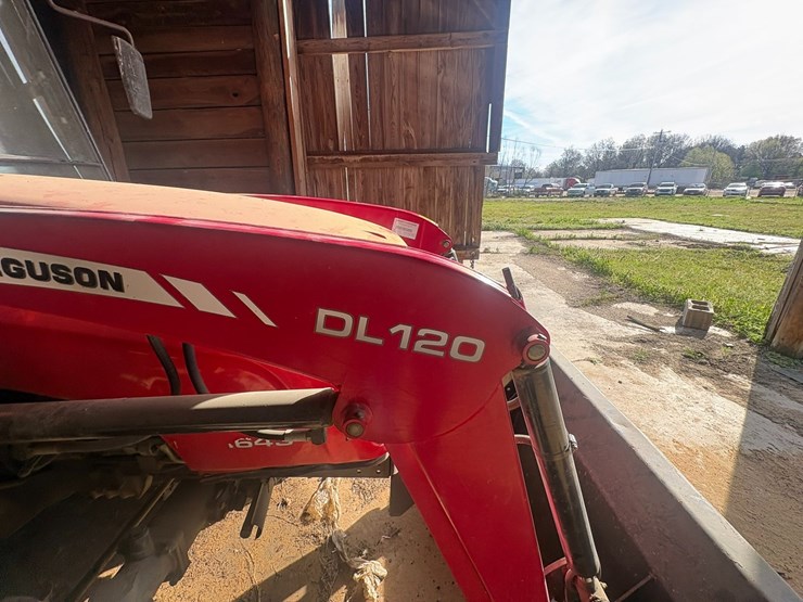 massey-ferguson-1643-image-28
