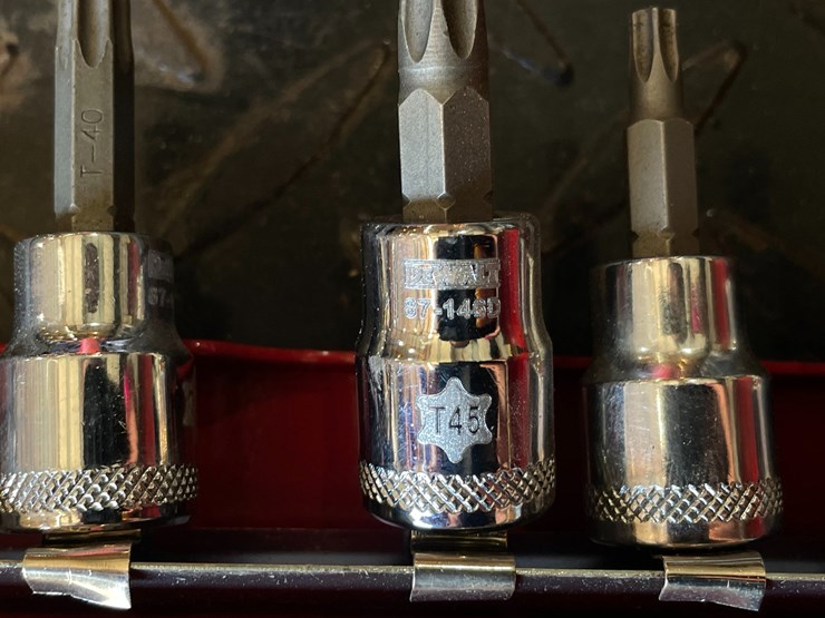 #1839-•-assorted-specialty-sockets-image-9
