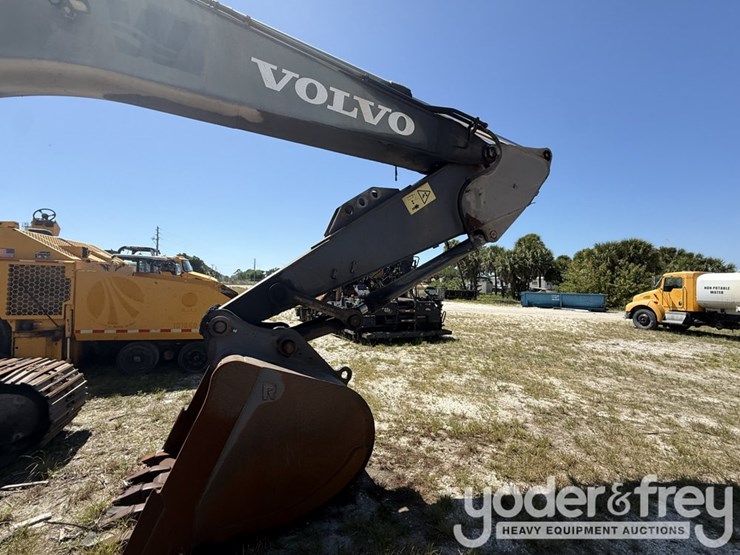 2012-volvo-ec250dl-image-5
