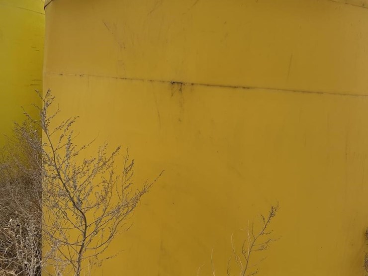 2,500-gallon-yellow-tank-image-3