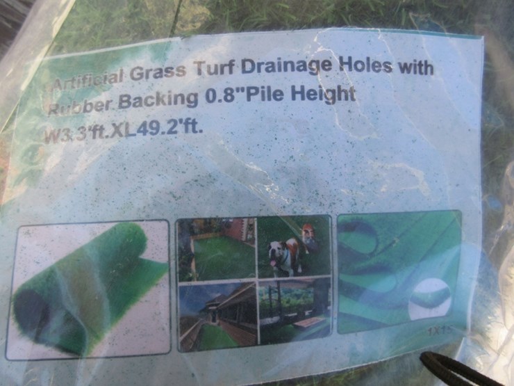 new-unused-3.3'-x-49.2'-artificial-turf-roll,-image-3