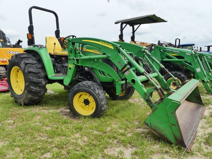 john-deere-4120-image-2