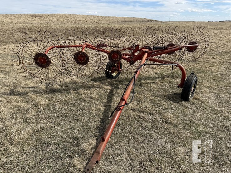 6-wheel-rake-3379-image-2