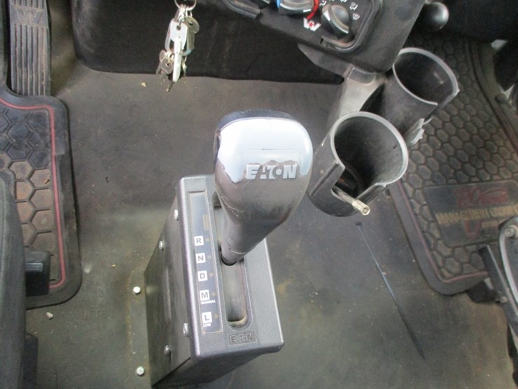 2019-western-star-w4900-image-11