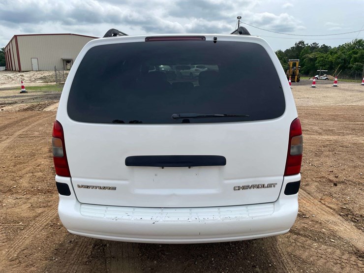 2004-chevrolet-venture-image-6