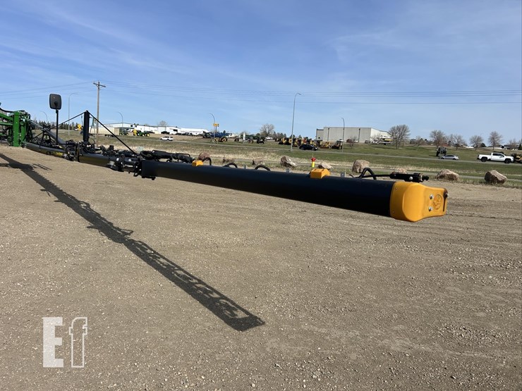 2020-john-deere-r4045-image-73