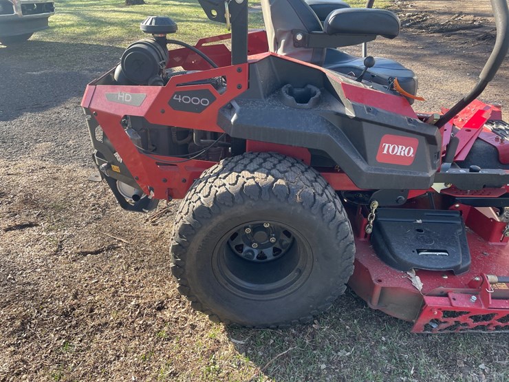 #1803-•-toro-z-master-4000-zero-turn-lawn-mower-image-11