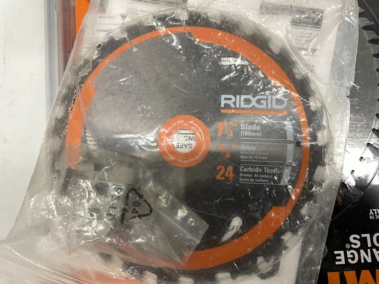 #8583-•-miter-saw-blades-image-4