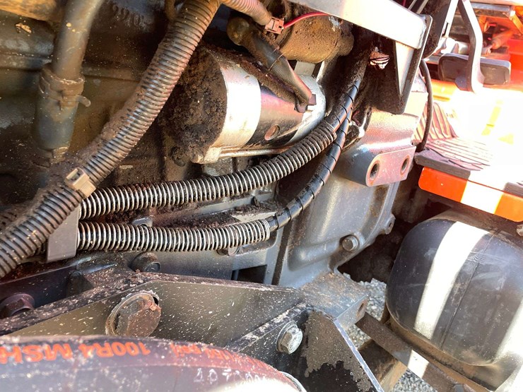 kubota-m9960-image-9