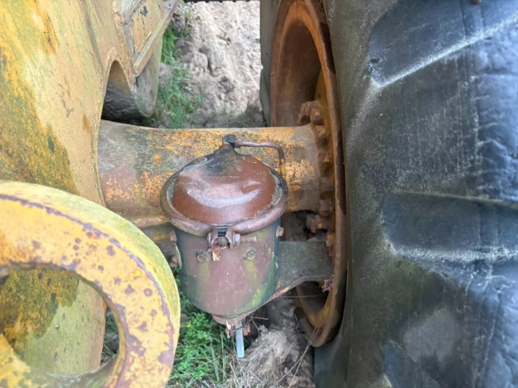 caterpillar-966c-image-13