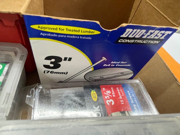 #8599-•-assortment-of-screws-image-13