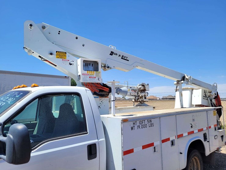2007-ford-f550-image-11