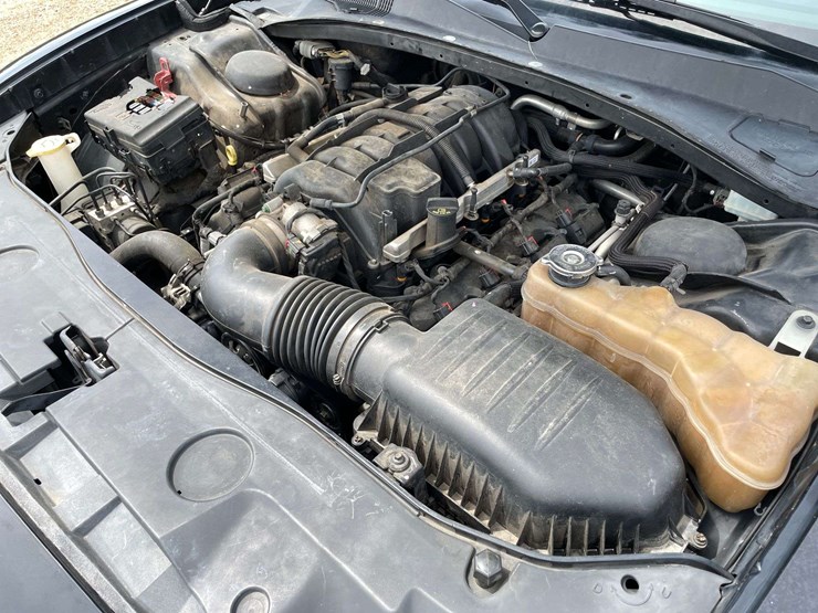 2014-dodge-charger-4-door-police-sedan-(133,562-miles)-image-7