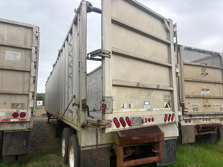 #23994-•-spec-tec-52'-t/a-aluminum-chip-trailer-vin:-159wa633195188065-image-4