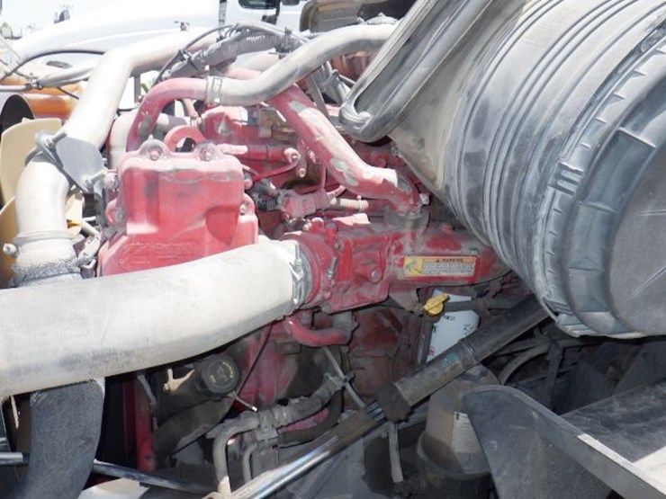 2015-international-prostar-image-20