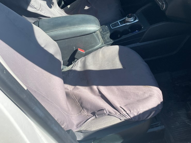 2021-ford-escape-image-52