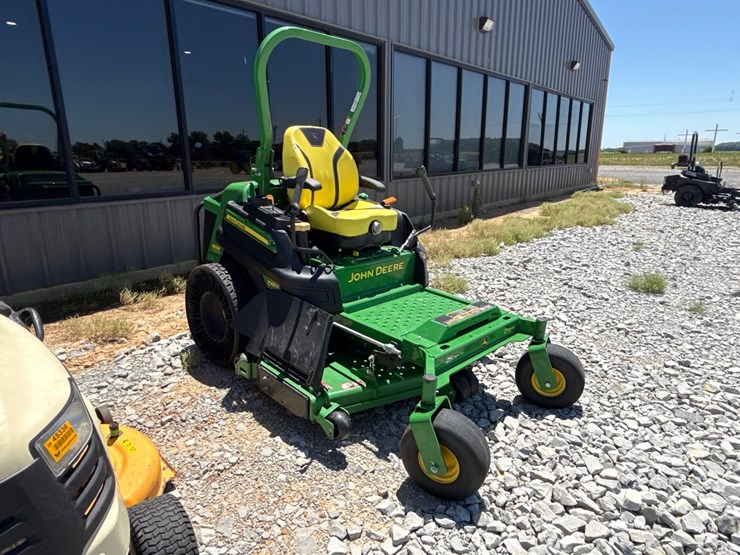 2022-john-deere-z997r-image-3
