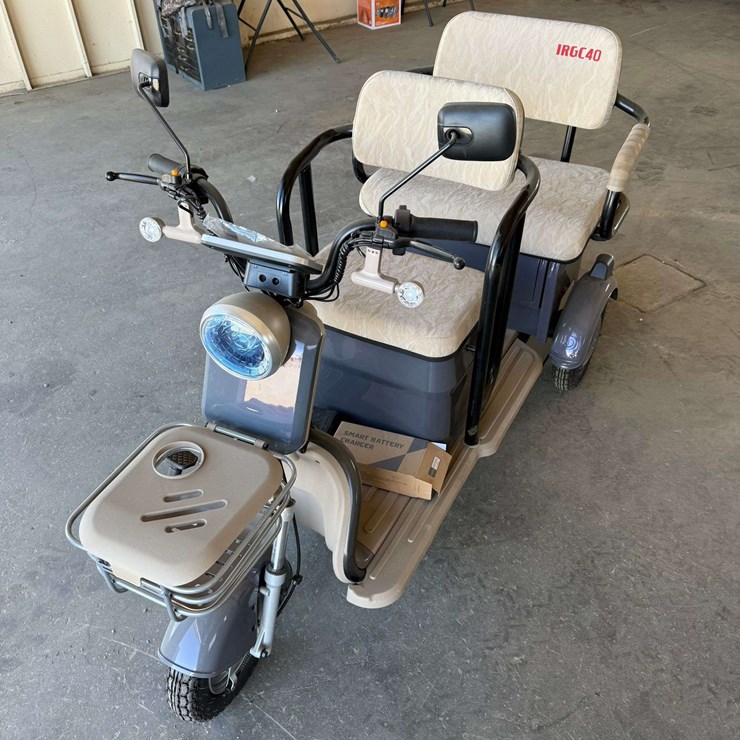 600W 3-Person Electric Cart (New/Unused) **Unassembled**