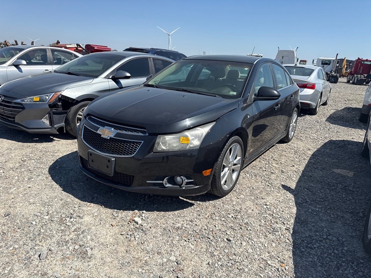 #41896-•-2011-chevrolet-cruze-sedan-1g1ph5s98b7255580-inv#-41896-image-1