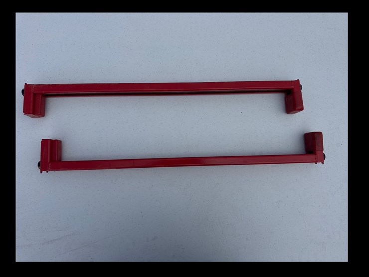 #531-•-two-24”-clamps-image-1