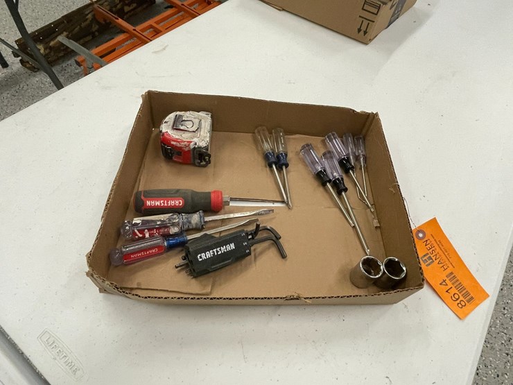 #8614-•-assortment-of-shop-tools-image-4