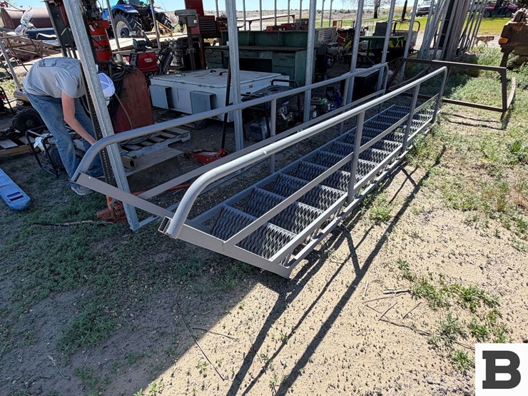 13'x2'-stairs---othello,-wa-image-1