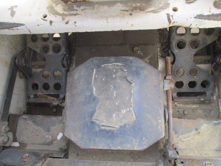 bobcat-543b-image-9