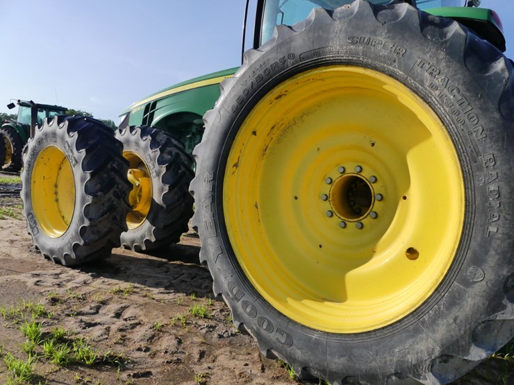 2017-john-deere-8370r-image-10