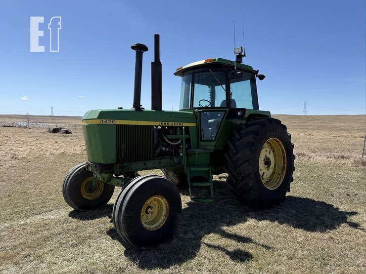 john-deere-4430-image-1