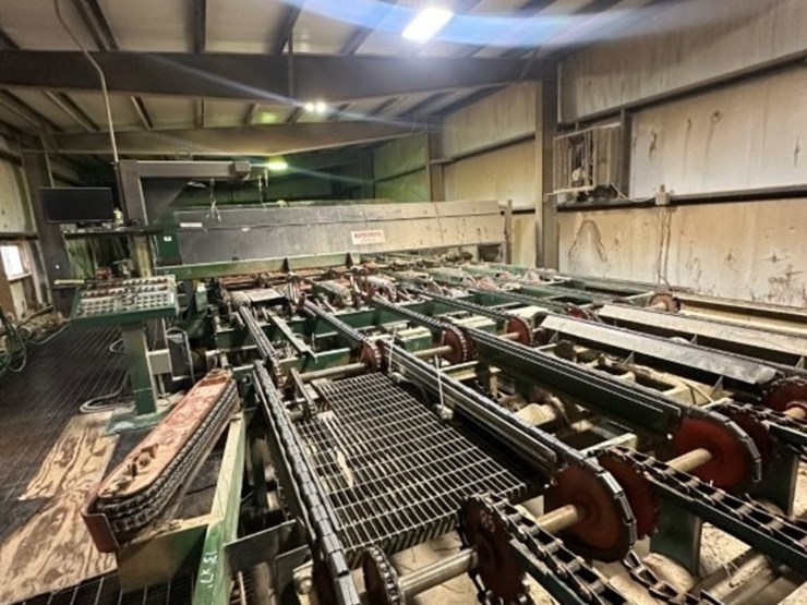 usnr-lh-16ft-drop-saw-trimmer-with-scanner,-even-ender-rolls,-lug-loader,-moving-even-end-fence,-out-image-2