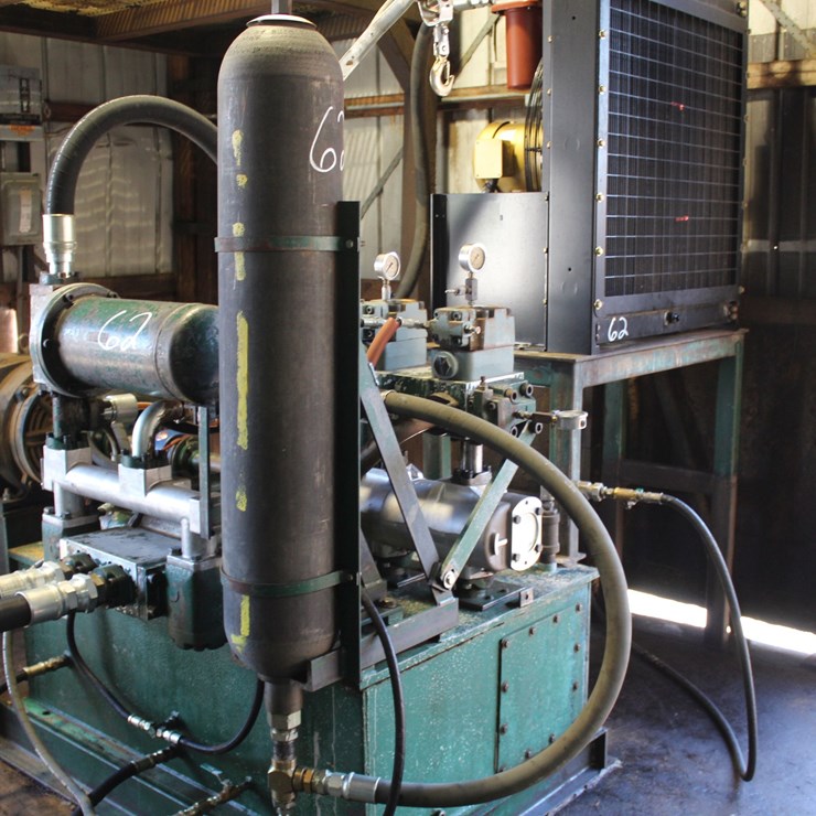 TYRONE BERRY 285 HYDRAULIC SHOTGUN FEED W/ 150HP MOTOR W/ CONTROLS