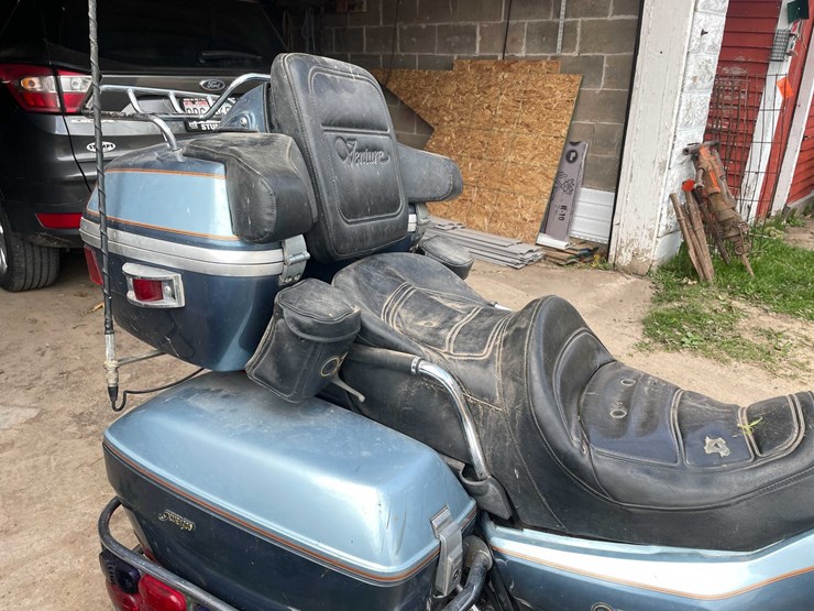#5573-•-1987-yamaha-venture-motorcycle-image-28