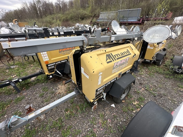 2016-caterpillar-c11-image-1