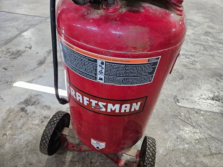#22-•-craftsman-5hp-22-gallon-air-compressor-image-11