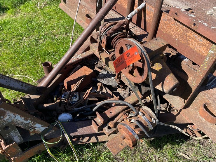 #5574-•-heavy-duty-trailer-image-10