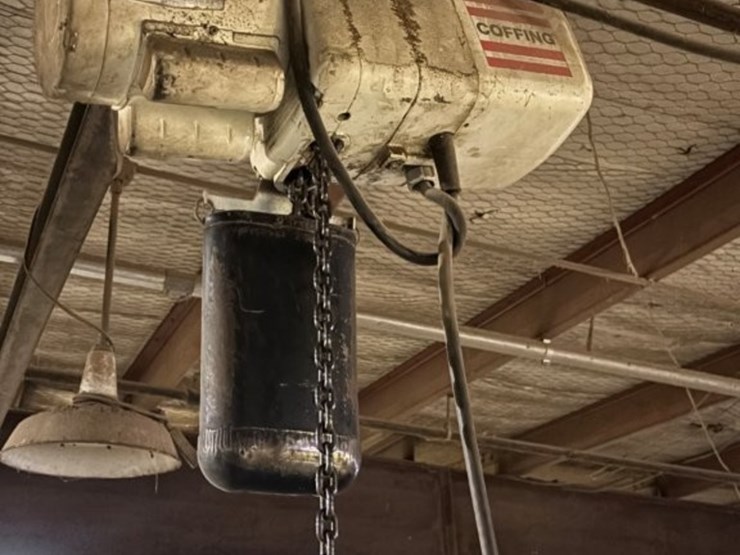 coffing-1/2-ton-electric-chain-hoist-image-1