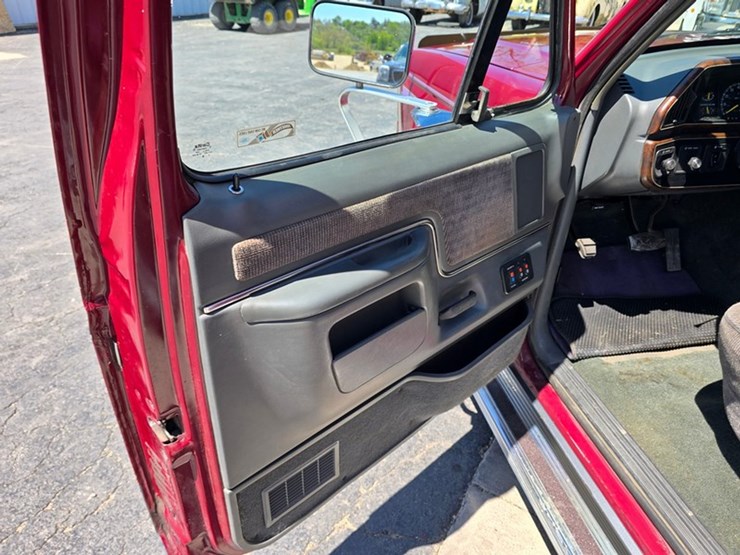 1991-ford-f150-xlt-image-18