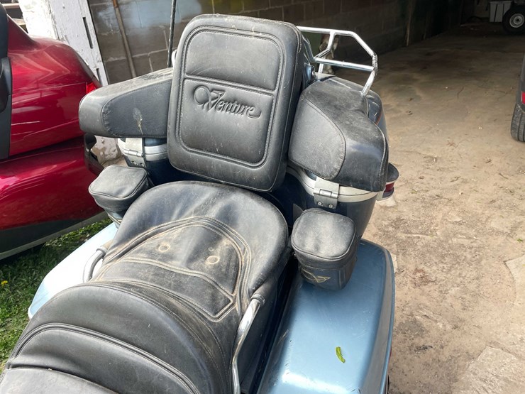 #5573-•-1987-yamaha-venture-motorcycle-image-17
