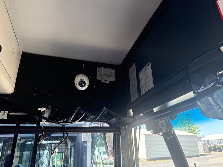 2007-gillig-low-floor-image-20