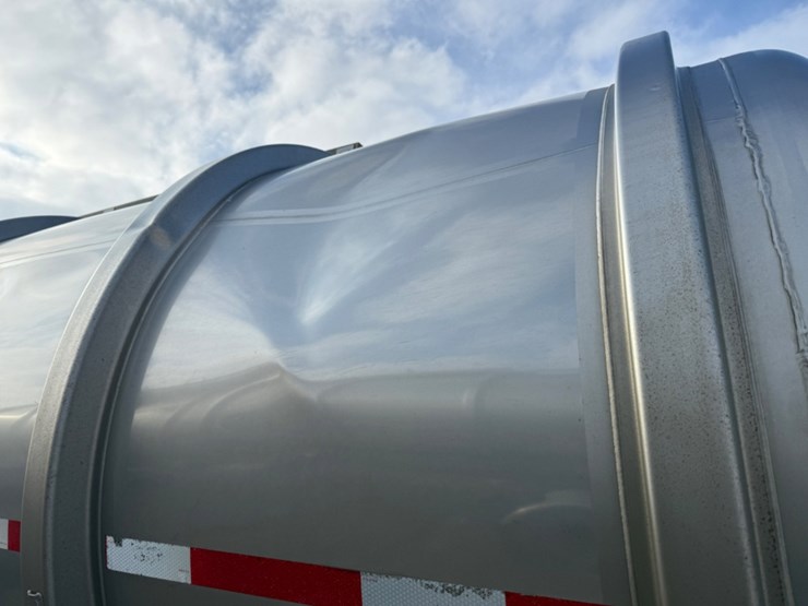 2009-polar-tank-image-4