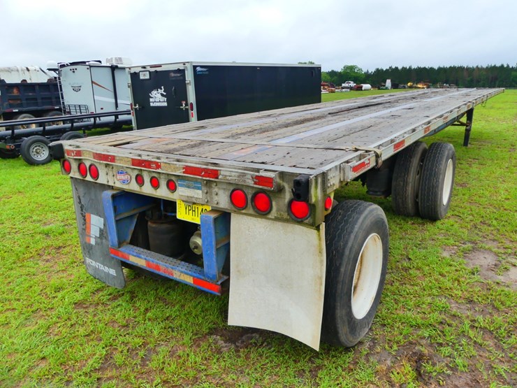 2001-utility-flatbed-image-6