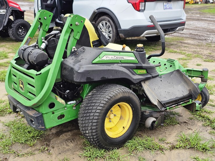 john-deere-z925m-image-3