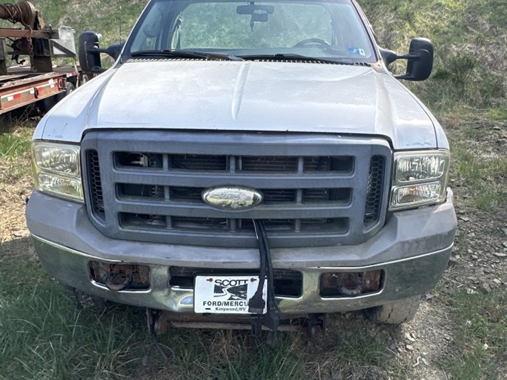 2005-ford-f350-image-2
