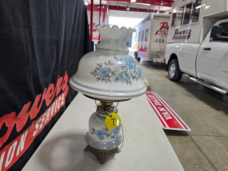 #71-•-antique-lamp-image-3