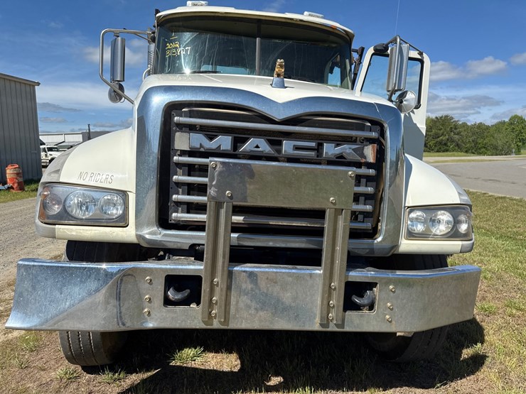 #1-•-2012-mack-roll-off-truck-image-9