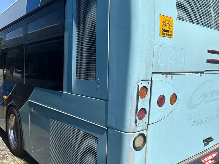 2007-gillig-low-floor-image-13
