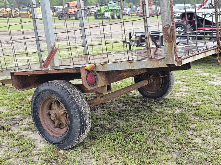 homemade-6'-x-8'-straw-wagon-image-4