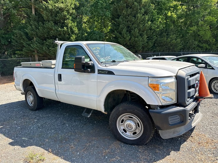 2016-ford-f250-image-1