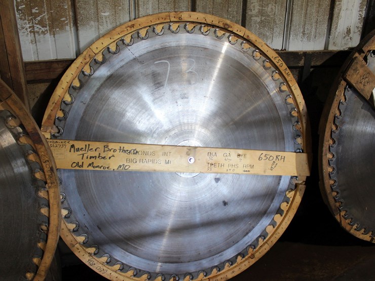 56"-circle-saw-image-2
